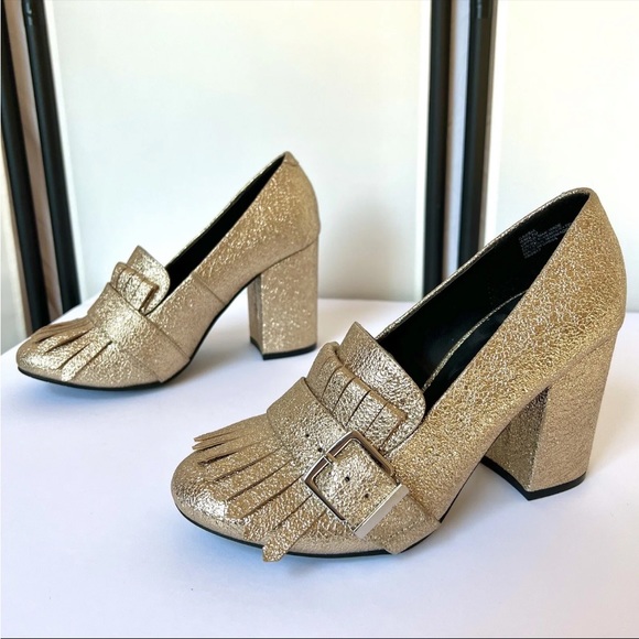Kenneth Kole Reaction Gold Wedge Loafer. 50 items just went below $20 - Picture 3 of 5
